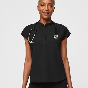 FIGS Rafaela oversized scrub top XS